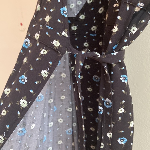 J Crew XS petite navy wrap dress - Picture 2 of 6